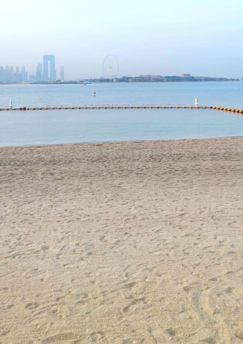 Amazing Apartment With Infinity Pool Dubai Eksteriør bilde